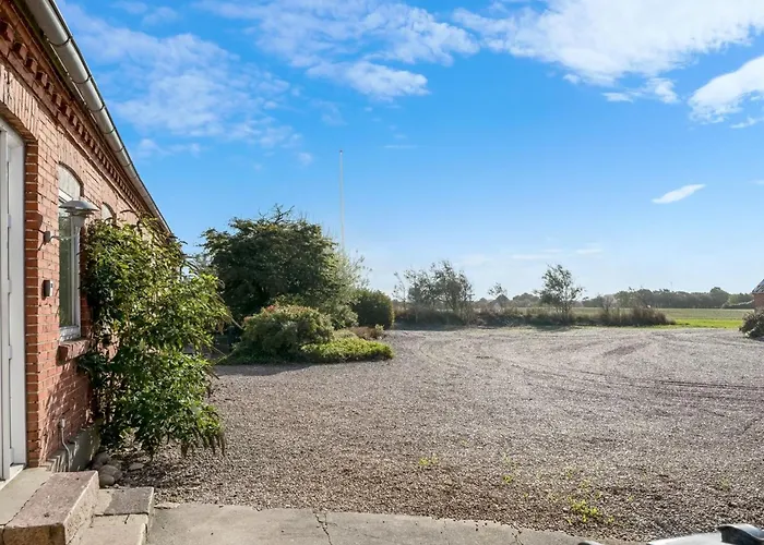 Nette - 2km To The Fjord By Interhome