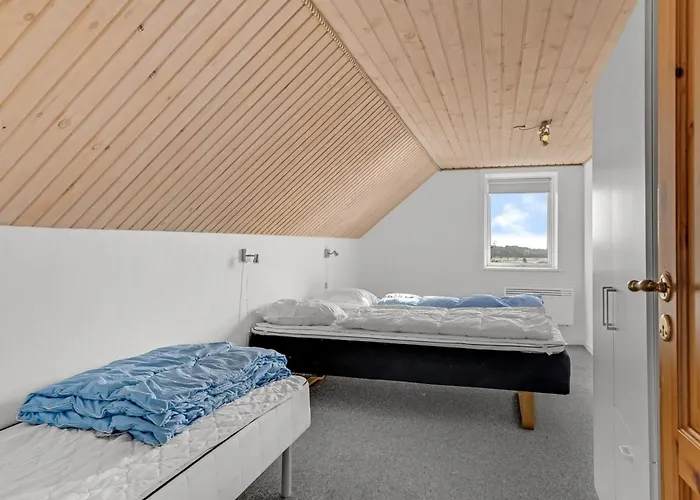 Nette - 2km To The Fjord By Interhome